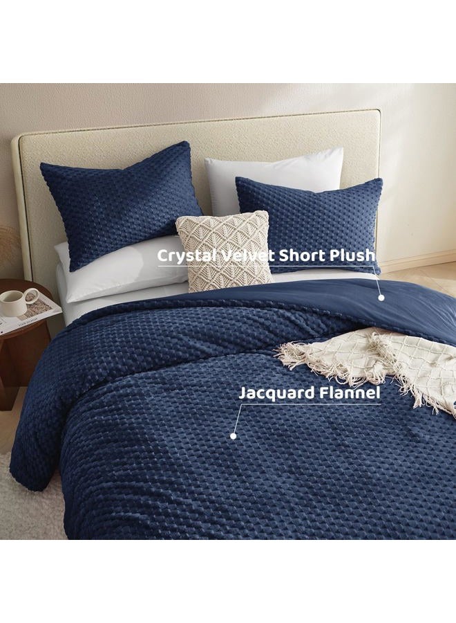 Petrichor Fluffy King Comforter Set - Ultra-Soft Navy Flannel Thick Comforter for King Bed, Luxury Warm Bedding Set for Winter & Fall, Cozy Fuzzy Bed Set 3 Pieces (1 Comforter & 2 Pillowcases) - Image 4
