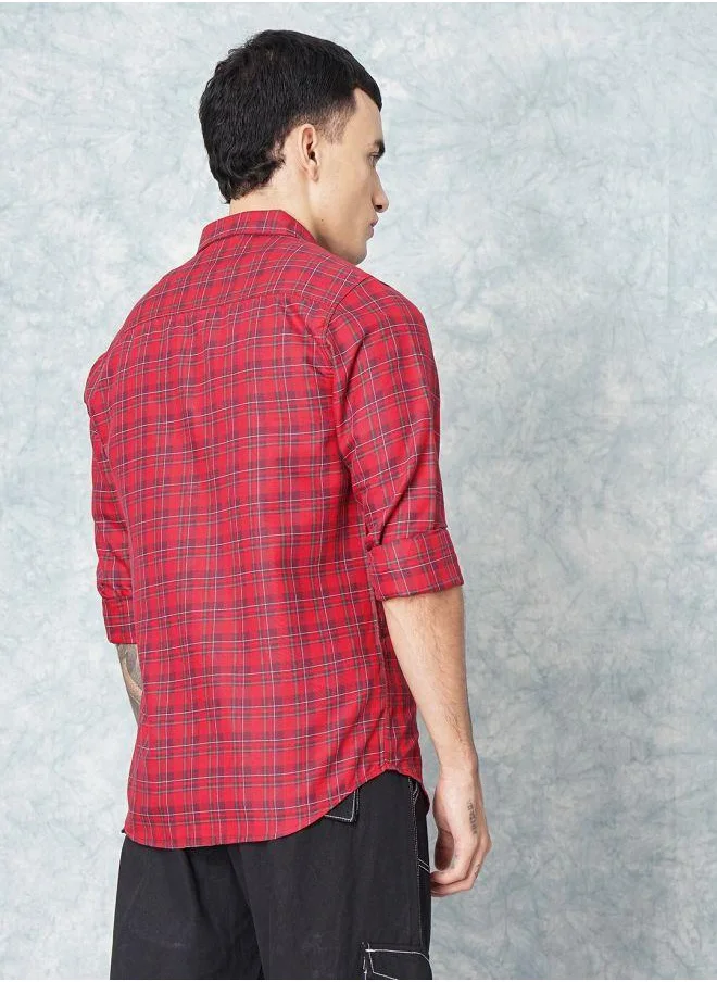 The Indian Garage Co Men Slim Fit Checkered Full Sleeves Spread Collar Casual Shirt