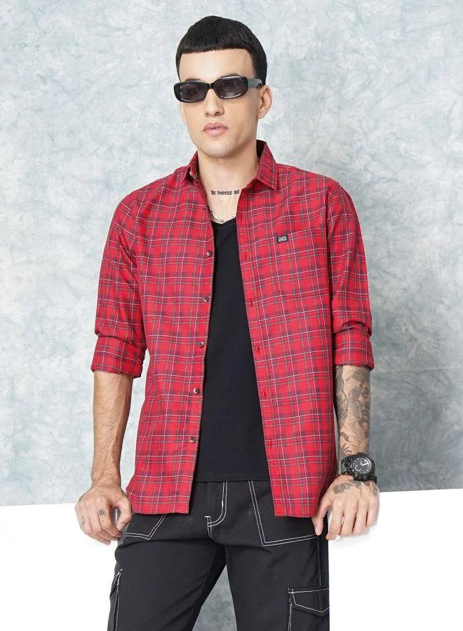 The Indian Garage Co Men Slim Fit Checkered Full Sleeves Spread Collar Casual Shirt