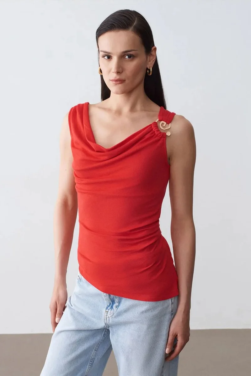 ديلفين DILVIN Sleeveless Cowl Neck Shell Top