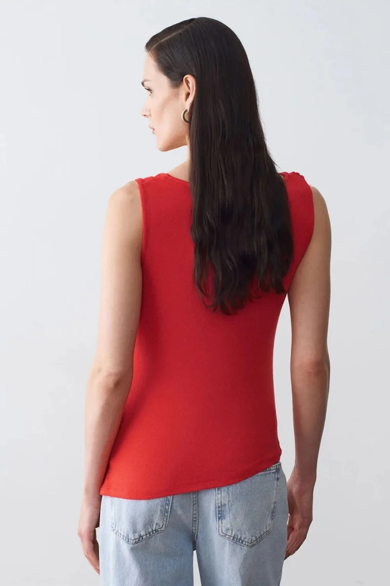 ديلفين DILVIN Sleeveless Cowl Neck Shell Top