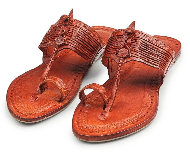 KORAKARI Women's Kolhapuri Genuine Leather Chappal Durable Handcrafted Sandal Smooth and Comfortable Flip Flops Tan Slipper Anti Slip Design Traditional Footwear (UK-08) - Image 4