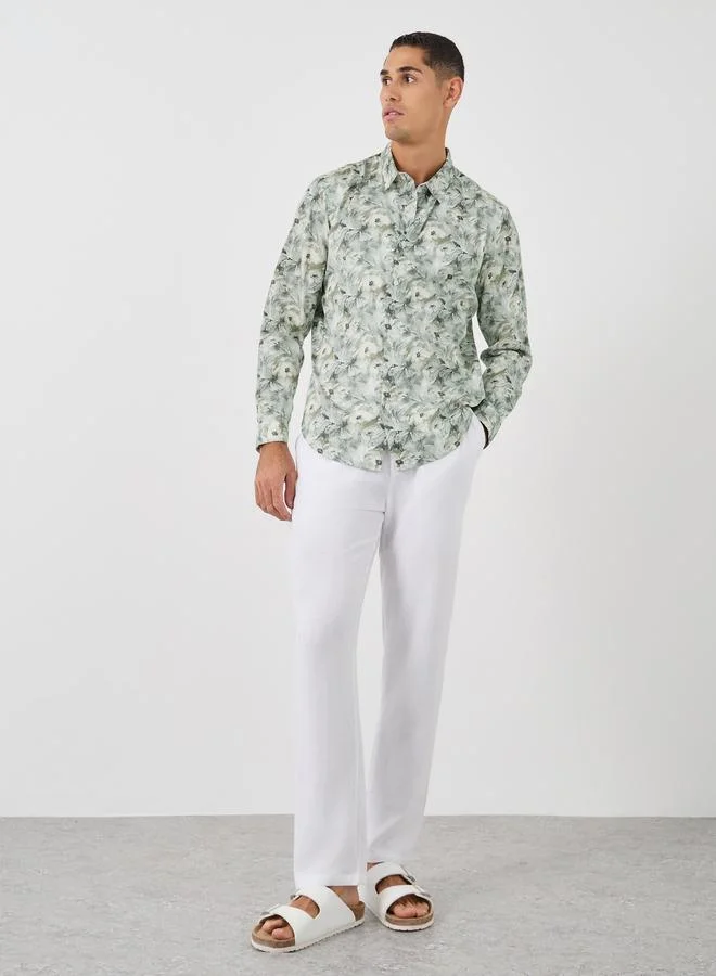 ستايلي قميص مُطبع بالكامل بقصة عادية