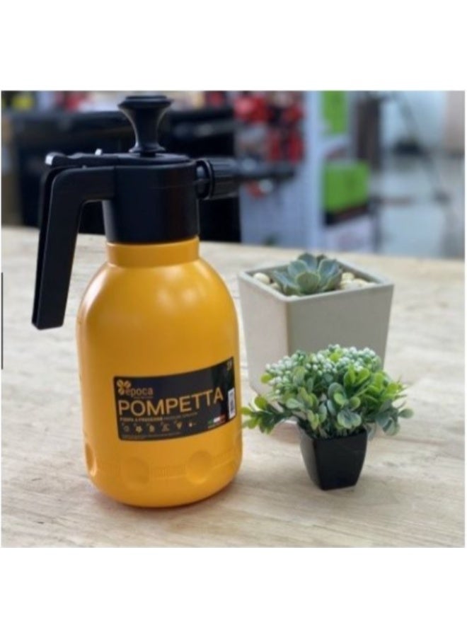 EPOCA One-Hand Pressure Sprayer Spray Bottle with Adjustable Pressure Nozzle, Pompetta 2LT - Image 1