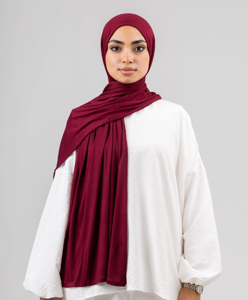 طرحة مودرن من ليكرا — لون عنابي