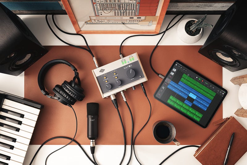 Universal Audio Volt 276 Studio Pack, White - Image 2