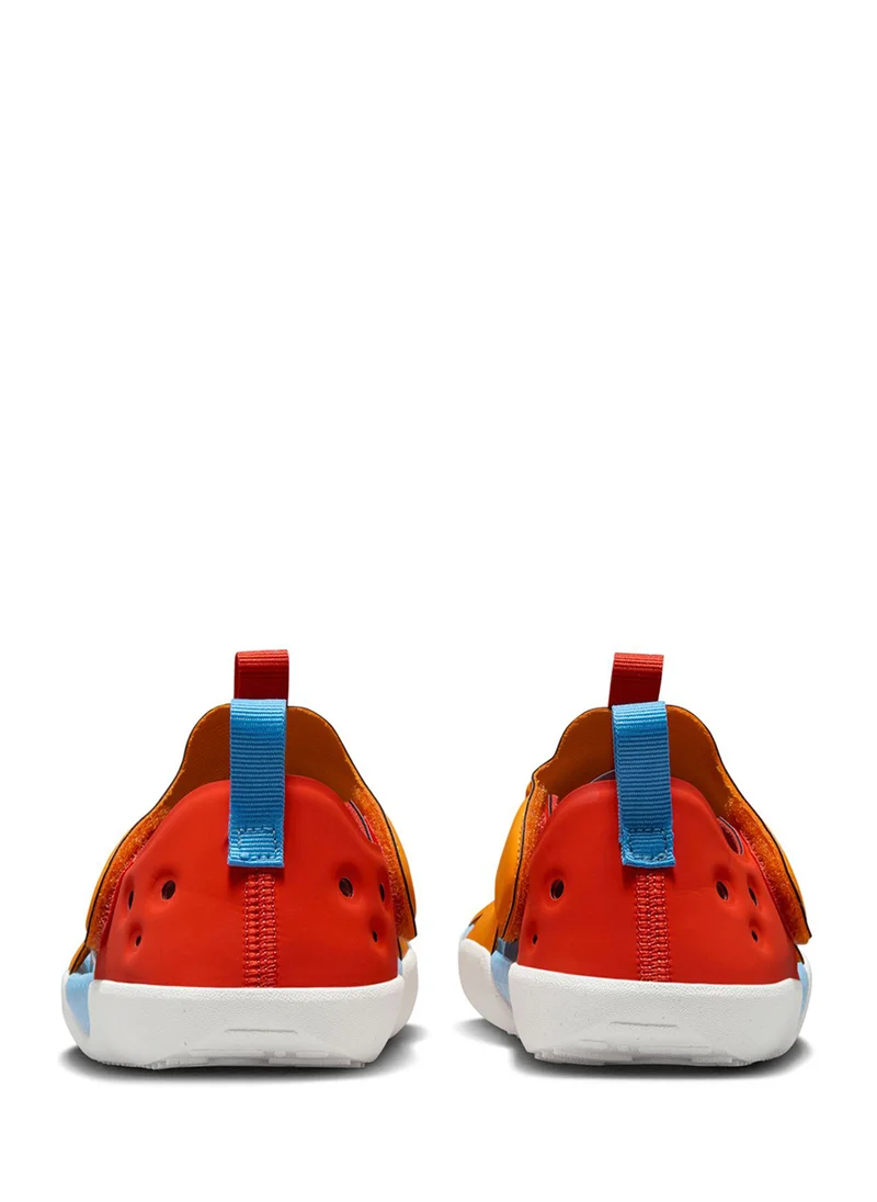 نايكي Kids Sunray Protect 4 Bp