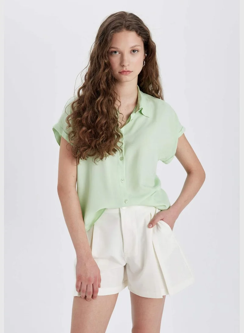 DeFacto Regular Fit Shirt Collar Short Sleeve Shirt