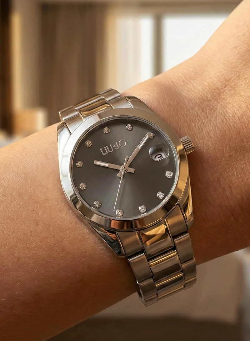 ليو جو ساعة ليو جو جونيبر فضية