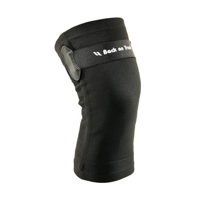 Back on Track Knee Brace with Removable Strap 1110 with Welltex Technology Black Large - Image 1