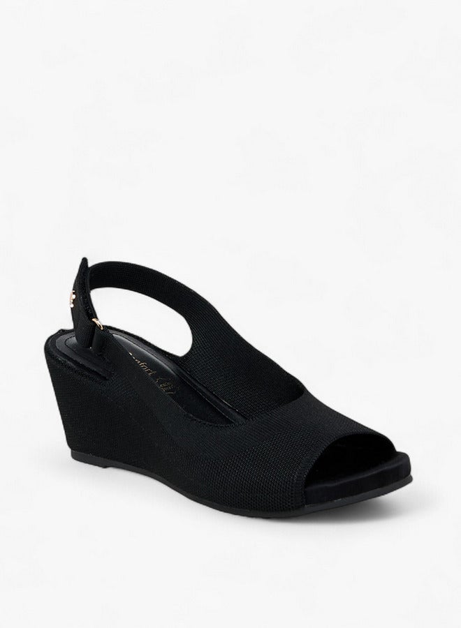 Le Confort Women's Hook and Loop Wedge Heel Sandals - Image 2