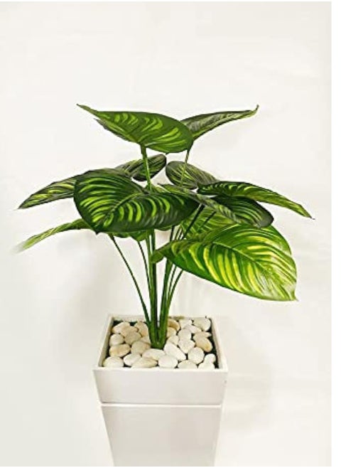 Artificial pothos tree with white pothos