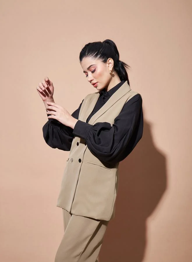 ساسافراس Sleeveless Longline Blazer with Patch Pocket by Styli