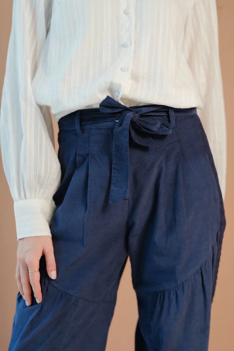فيرجيو Solid Cotton High-Waisted Balloon Fit Pants for Women