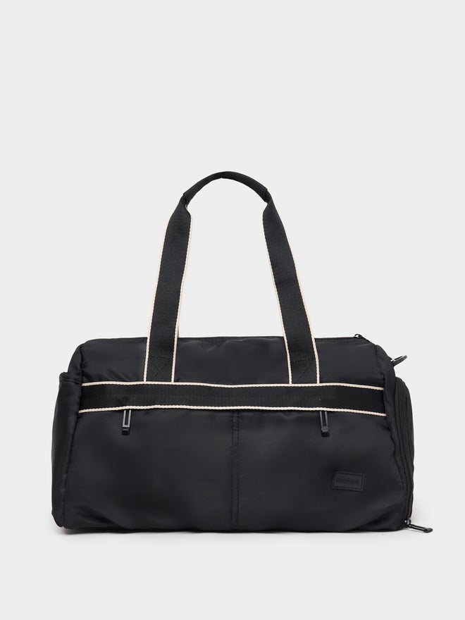 Styli Styli Contrast Detail Sports Bag with Double Handle - Image 2