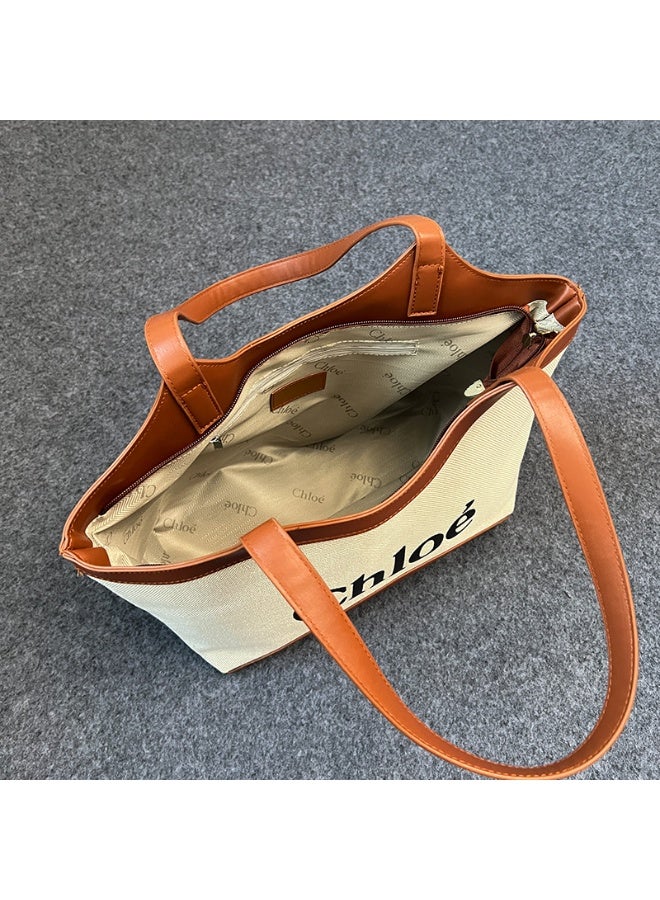 Chloe Chloé Tote Bag: Beige and Brown Color - Block with Branded Pouch - Image 2