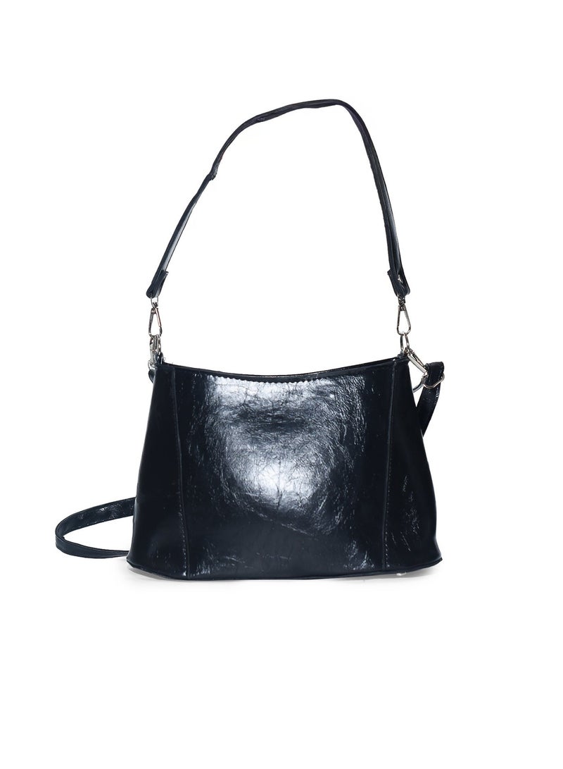 شنطة جلد حريمي أنيقة وسادة تناسب كل الإطلالات - Image 3