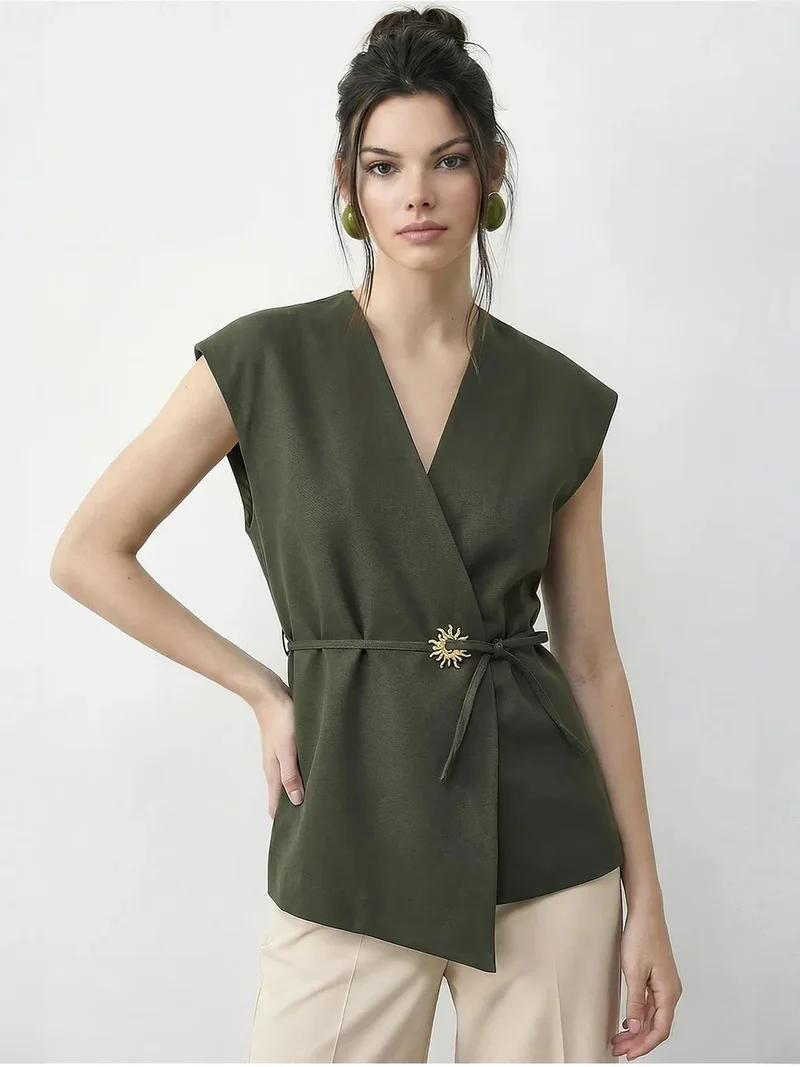 Bianco Lucci LUCCI Belted V-Neck Crepe Waistcoat