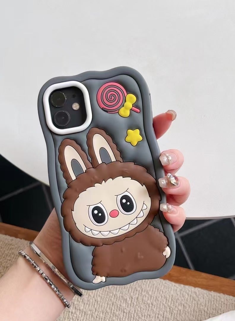 ما وراء الأساسيات جراب سيليكون من Labubu Style لهاتف iPhone 15 Pro، غطاء سيليكون مقاوم للصدمات، تصميم دمية لطيفة، رمادي، 6.1 بوصة - Image 5