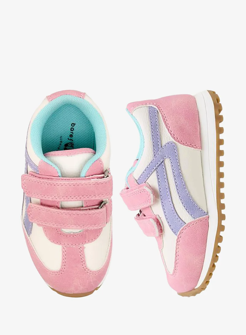 بيرفيت Girls Hook & Loop Ankle Sneakers