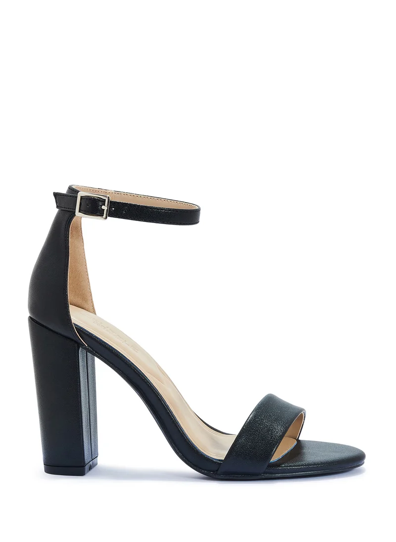 ترافل من نمشي Ankle Strap High Block Heel Sandal