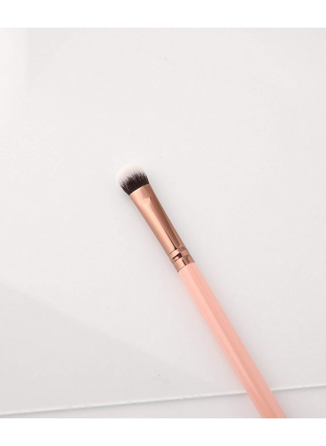 LUXIE - 209 Large Shader Brush - Rose Gold - Image 1
