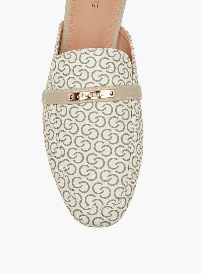 سيليست نعال نسائية سهلة الارتداء بطبعة شعار مع لمسة معدنية - Image 4