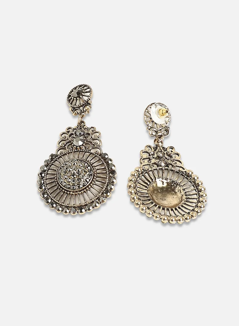 SOHI Embellished Filigree Artificial Drop Earring Jewellery