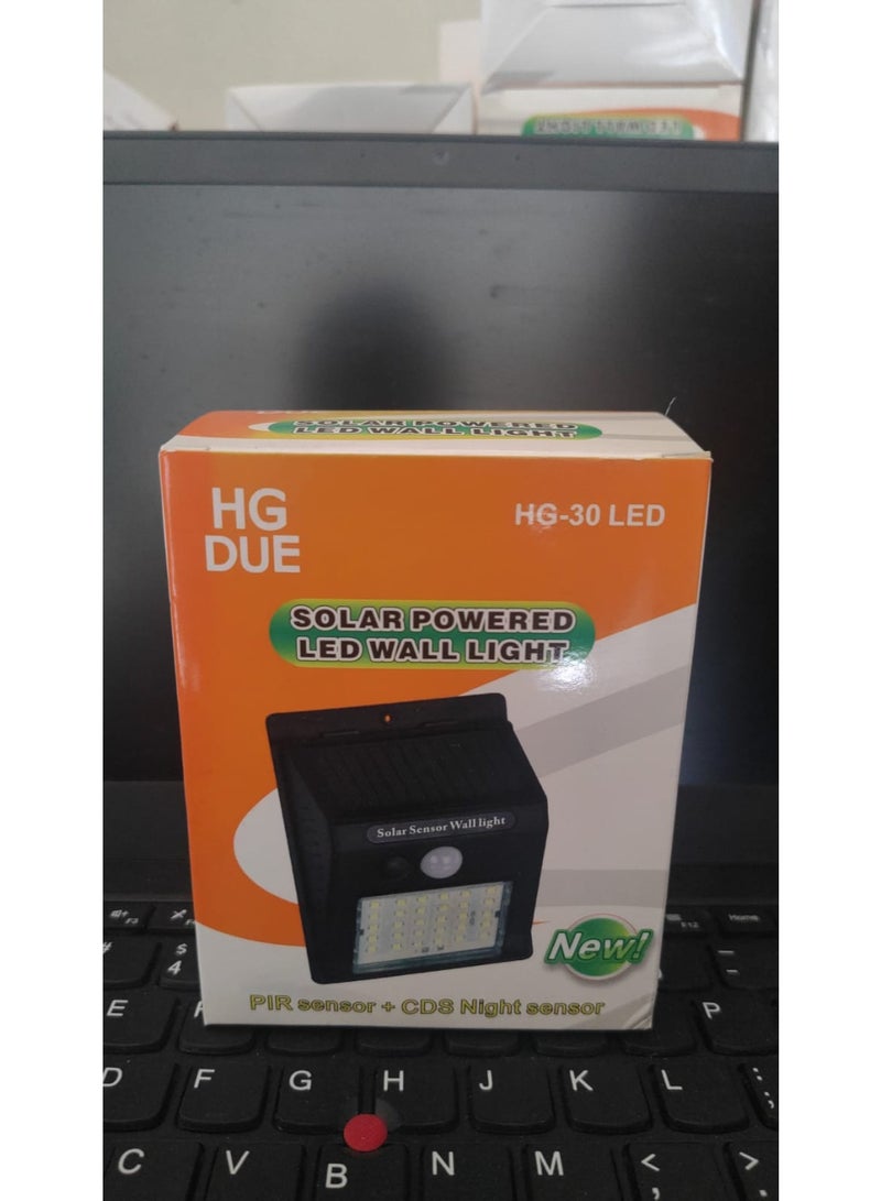 مصباح حائط LED بالطاقة الشمسية HG DUE HG-30 مع مستشعر حركة - Image 1