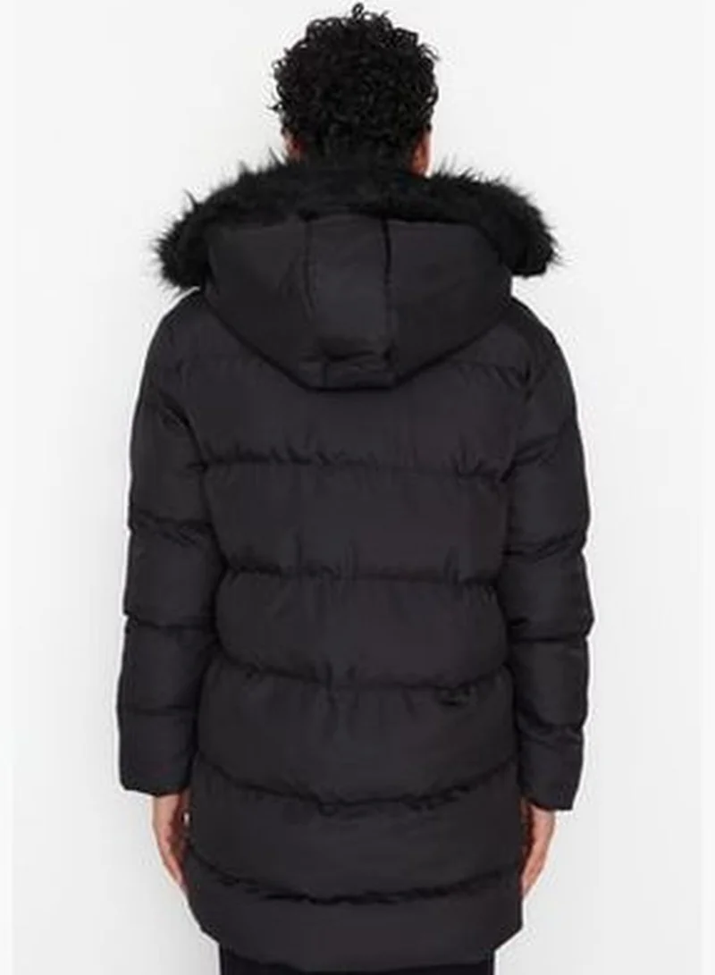 trendyol Black Oversized Fur Coat with a Hooded Water-Repellent Inflatable Coat TWOAW23MO00136