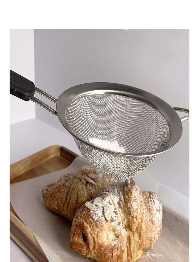 مجموعة مصافي شبكية دقيقة من الفولاذ المقاوم للصدأ، مناخل صغيرة متوسطة كبيرة الحجم بمقبض معزول، مناخل مطبخ متينة مكونة من 3 قطع للدقيق والشاي والعصير والمزيد (3 قطع 3 مقاسات مع غطاء بلاستيكي) - Image 5