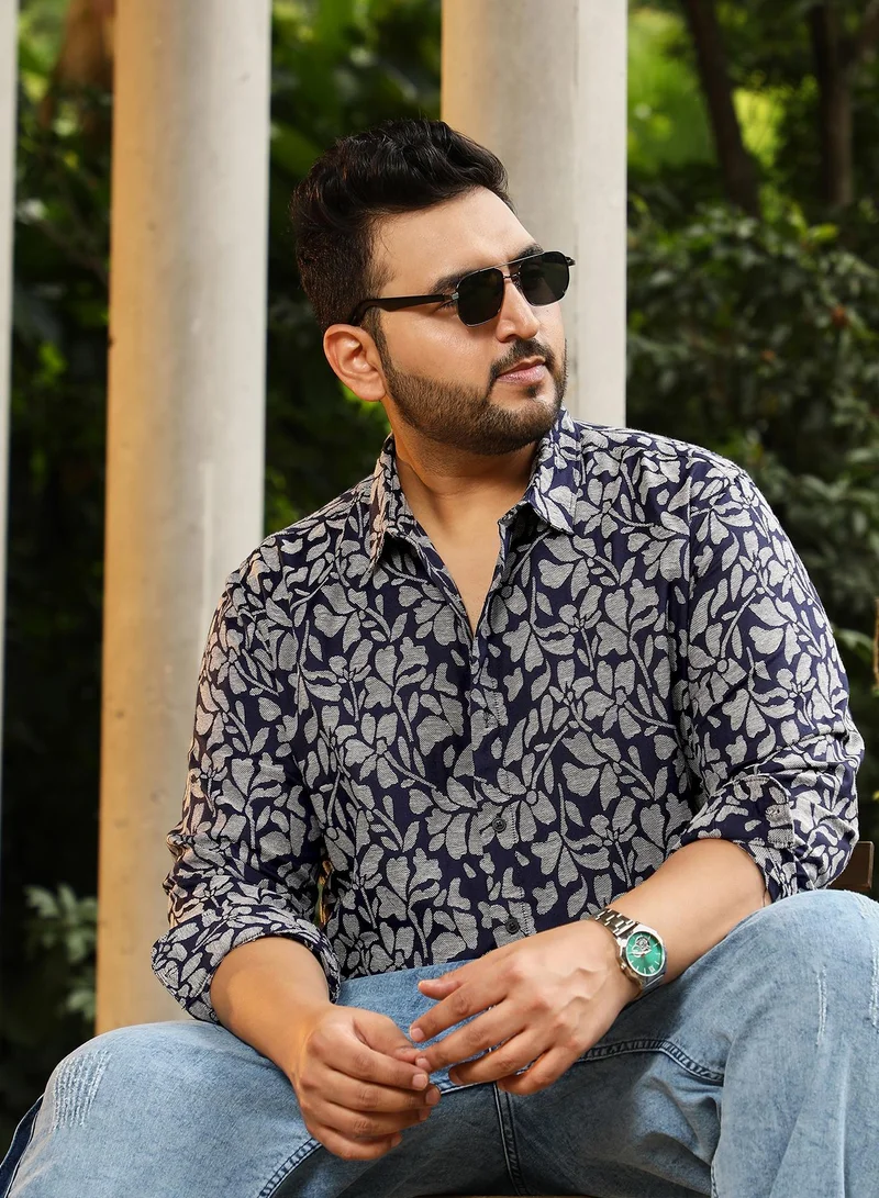 Instafab Plus Instafab Plus Men's Black & Grey Botanic-Cluster Jacquard Shirt | Spread Collar , Long Cuffed Sleeves , Button Closure , Curved Hemline | Botanical Jacquard Cotton-Blend For Street & Casual Wear
