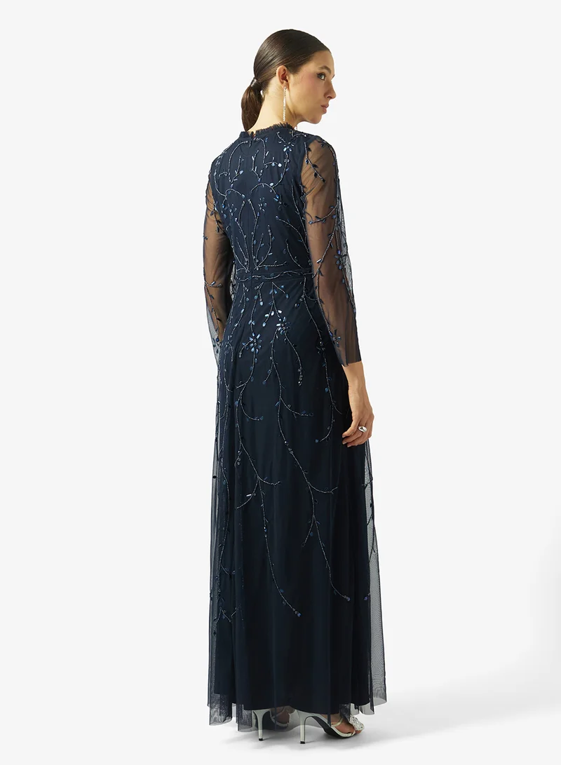 نمشي x فستان سهرة مزين