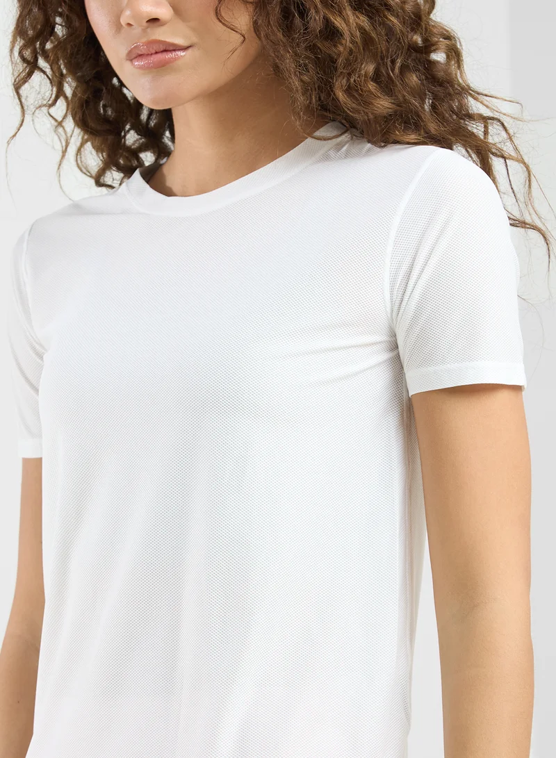 فورورد Crew Neck Essential T-Shirt
