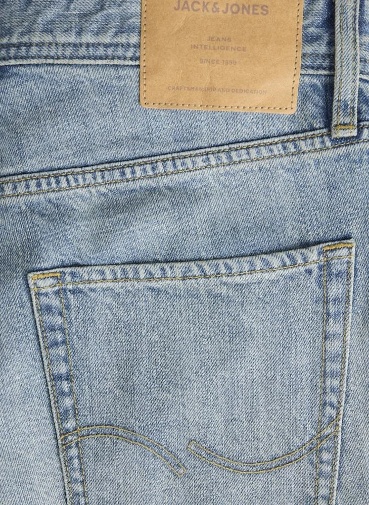 جاك اند جونز شورت بقصة فضفاضة