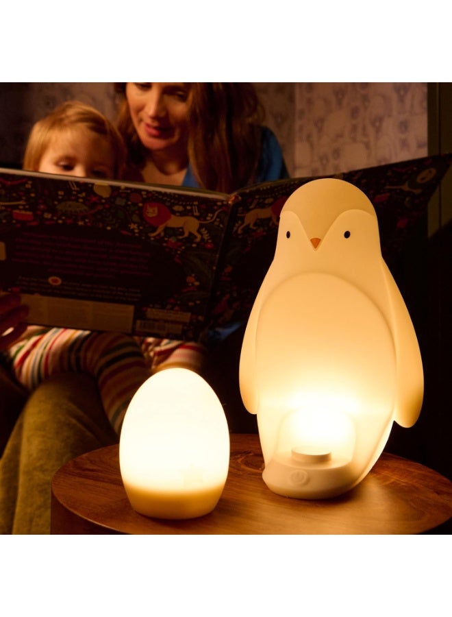 tommee tippee مصباح الليل المحمول 2 في 1 من تومي تيبي على شكل بطريق للأطفال والرضع - مصباح ليلي ناعم من السيليكون مع إضاءة قابلة للتعتيم، قابل للشحن عبر USB، ضوء قابل للإزالة للنوم، وقت النوم، السفر - Image 3