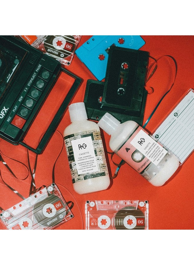 آر+كو شامبو R+Co CASSETTE لتجعيد الشعر مع مركب زيت بذور الكتان شامبو R+Co CASSETTE لتجعيد الشعر مع مركب زيت بذور الكتان 251 مل / 8.5 أونصة - Image 3