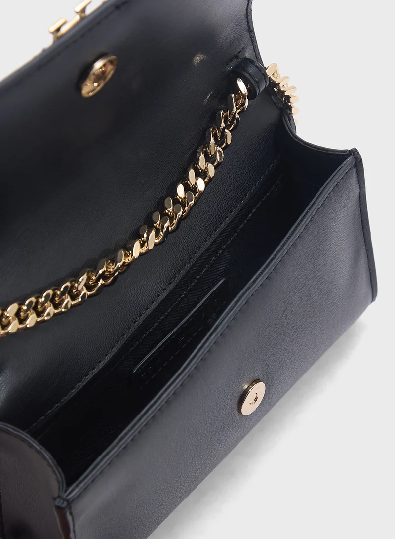 TOMMY HILFIGER HERITAGE MINI CROSSBODY BAG WITH CHAIN