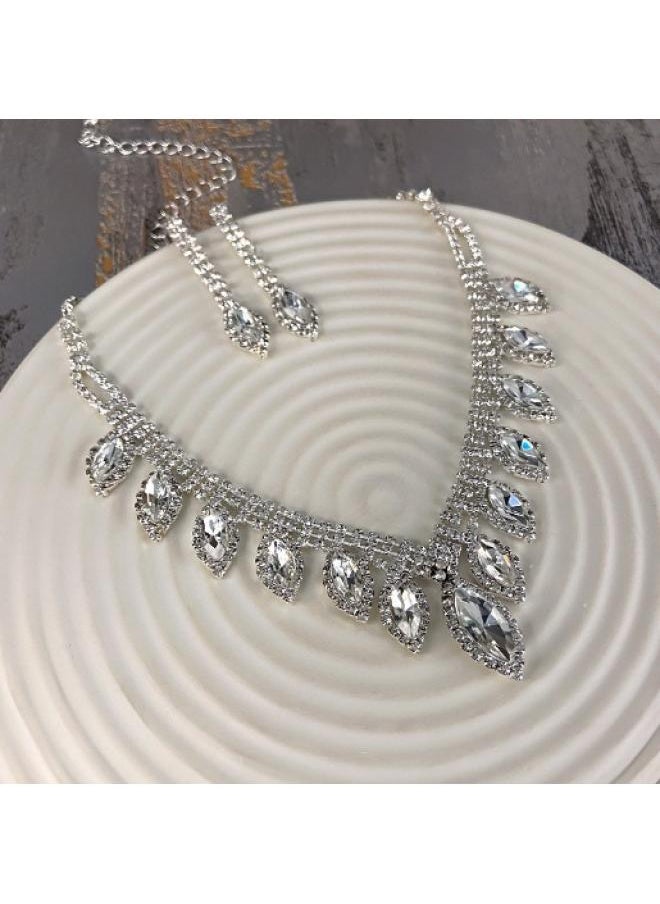 Generic - Pearl Diamond Flower Necklace New French Style High-grade Luxury Choker Clavicle Chain Necklace Necklace Necklace - Image 1