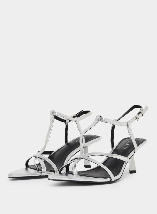 ريد صندل بمقدمة مدببة ورباط - Image 2