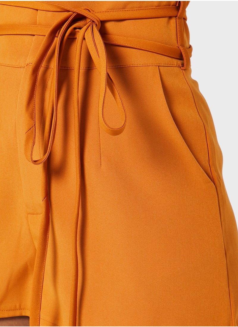Missguided - Lace Up Belt High Waisted Shorts - Image 1