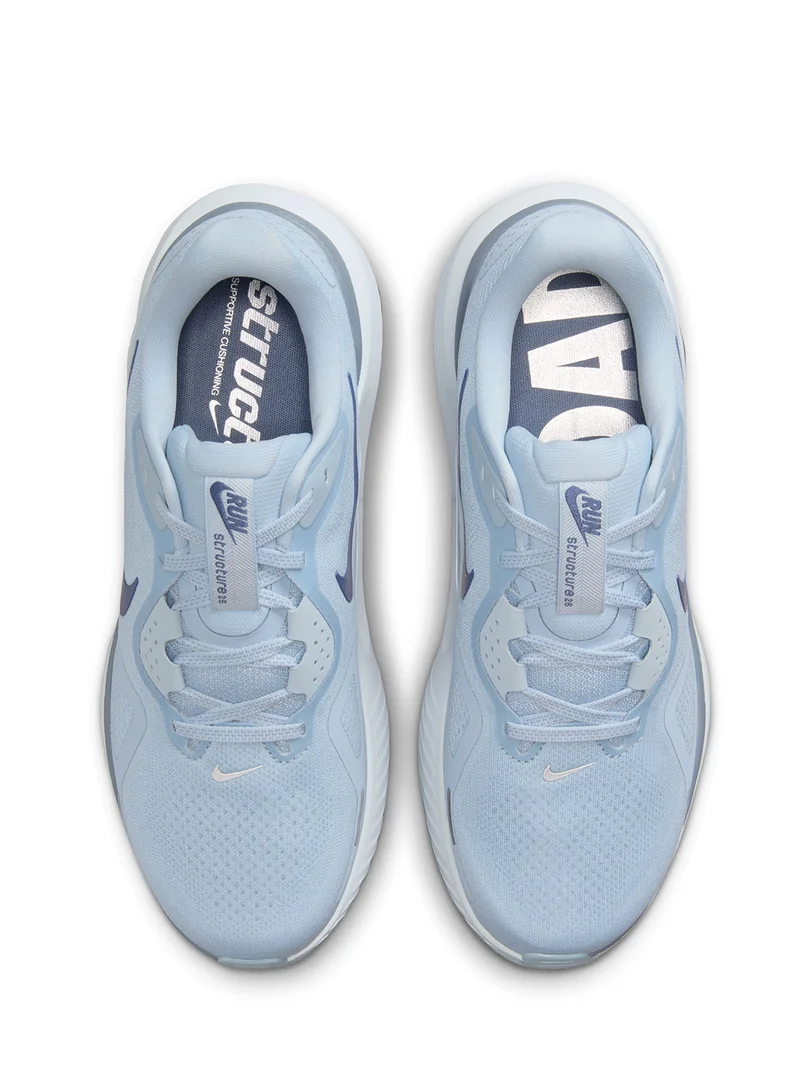 Nike Structure 26
