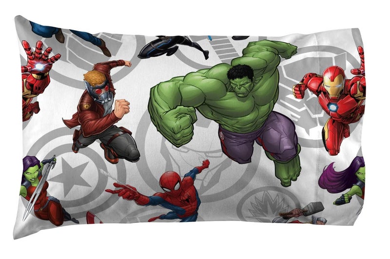 Jay Franco Marvel Avengers Team 5 Piece Full Bed Set - Includes Comforter & Sheet Set - Super Soft Fade Resistant Polyester - (Official Marvel Product) - Image 2
