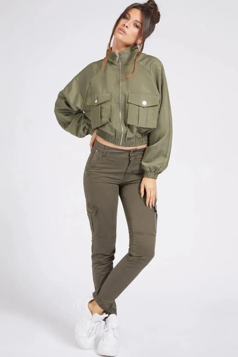 يونايتد كولورز أوف بينتيون Guess Women's Trousers W1RB14WDPA1