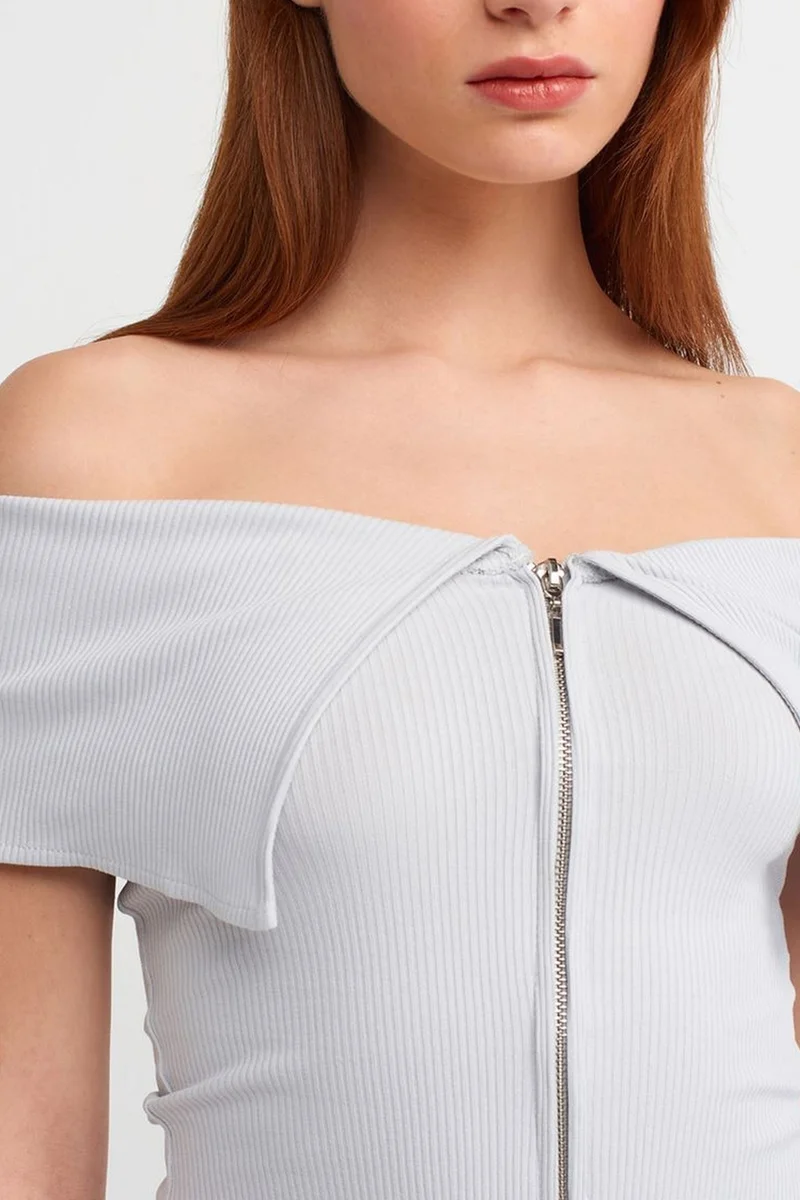 Dilvin Dusty White DILVIN Women's Off-shoulder Crop T-shirt With Zipper for Women | Best Price UAE