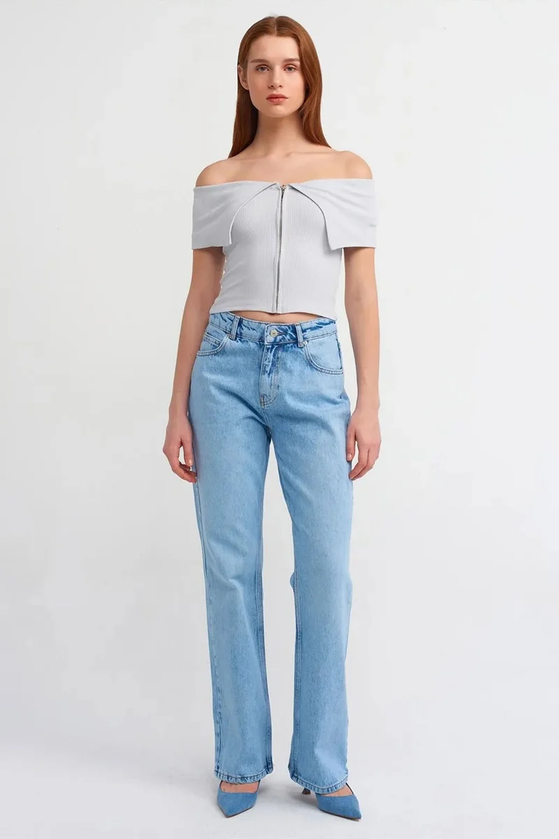 Dilvin Dusty White DILVIN Women's Off-shoulder Crop T-shirt With Zipper for Women | Best Price UAE