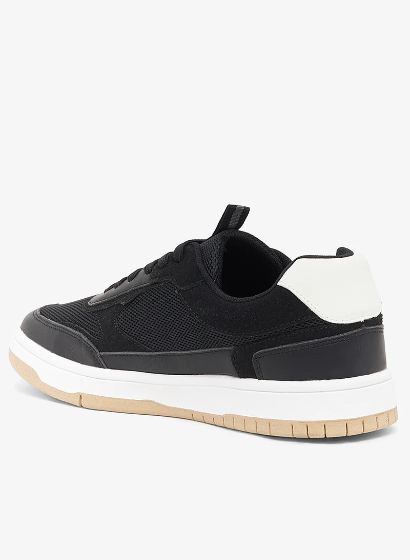 Seventy Five Casual Sneakers
