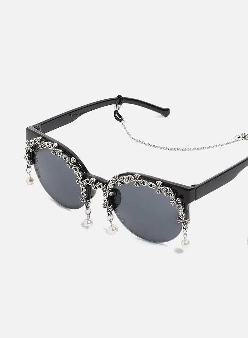 SOHI Fashion Forward: Embellished Artificial Sunglass Jewellery