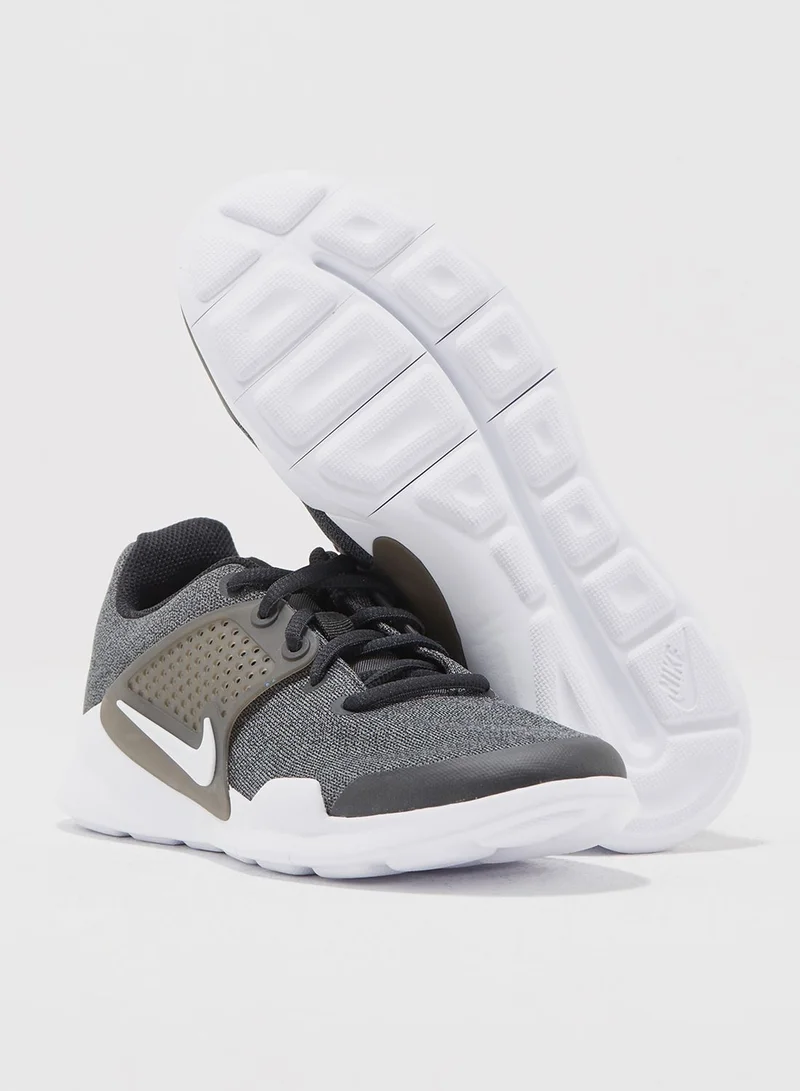 Nike Arrowz Youth