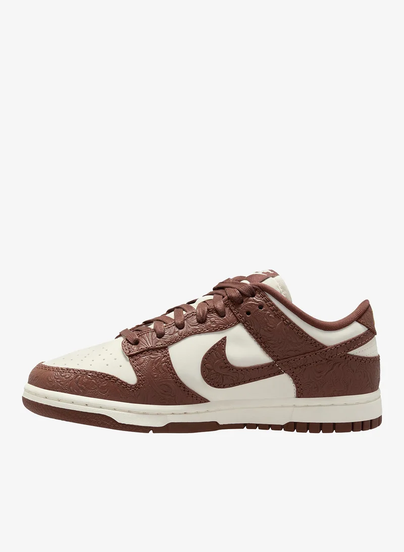 نايكي دانك لو سي